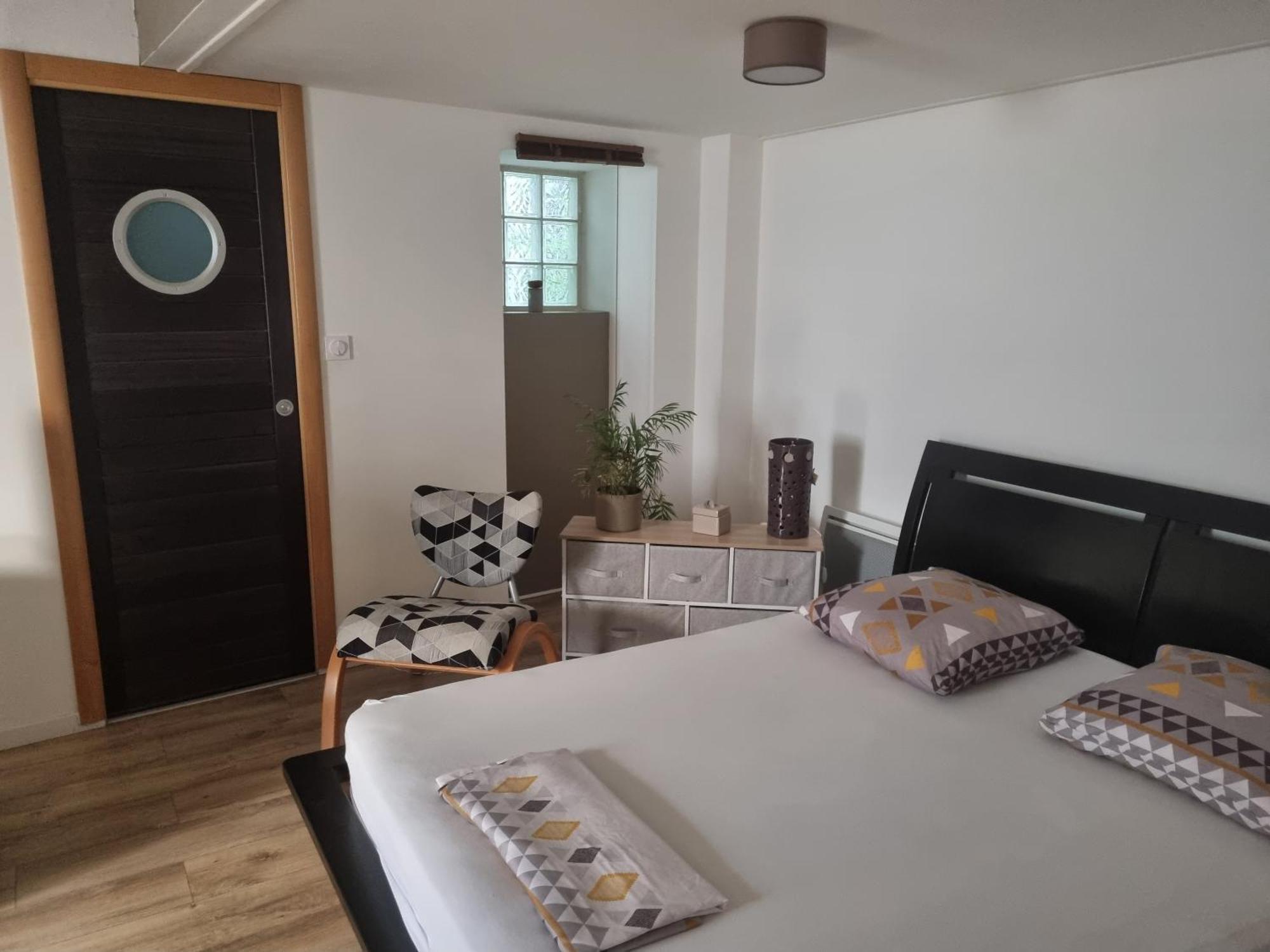 Tournus Castrum Romain - Duplex 54 M2 - 3 Etoiles - Petit Box Velo - 5Mn Autoroute Buitenkant foto